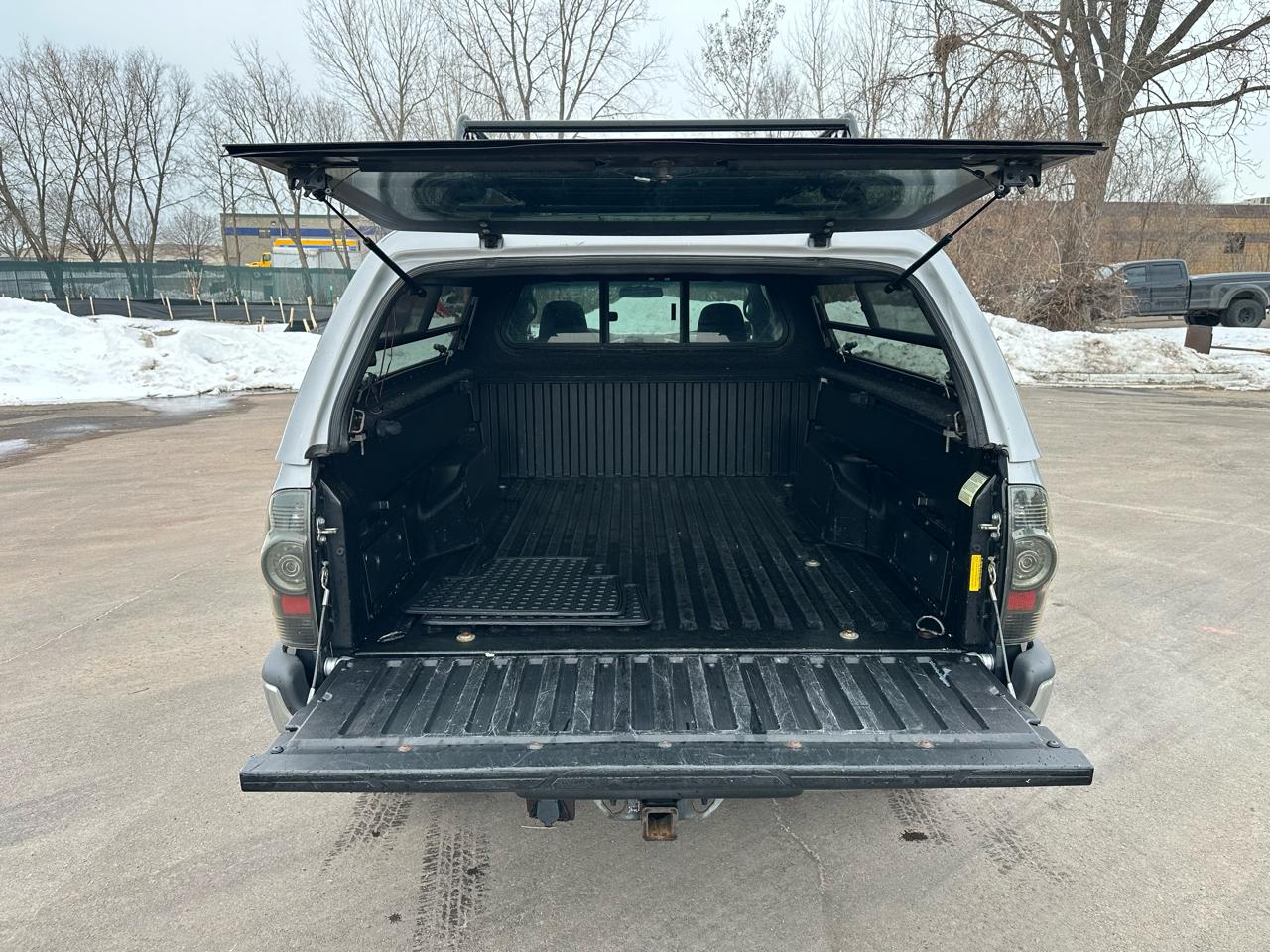 Toyota Tacoma Access Cab V6 5AT 4WD 2015