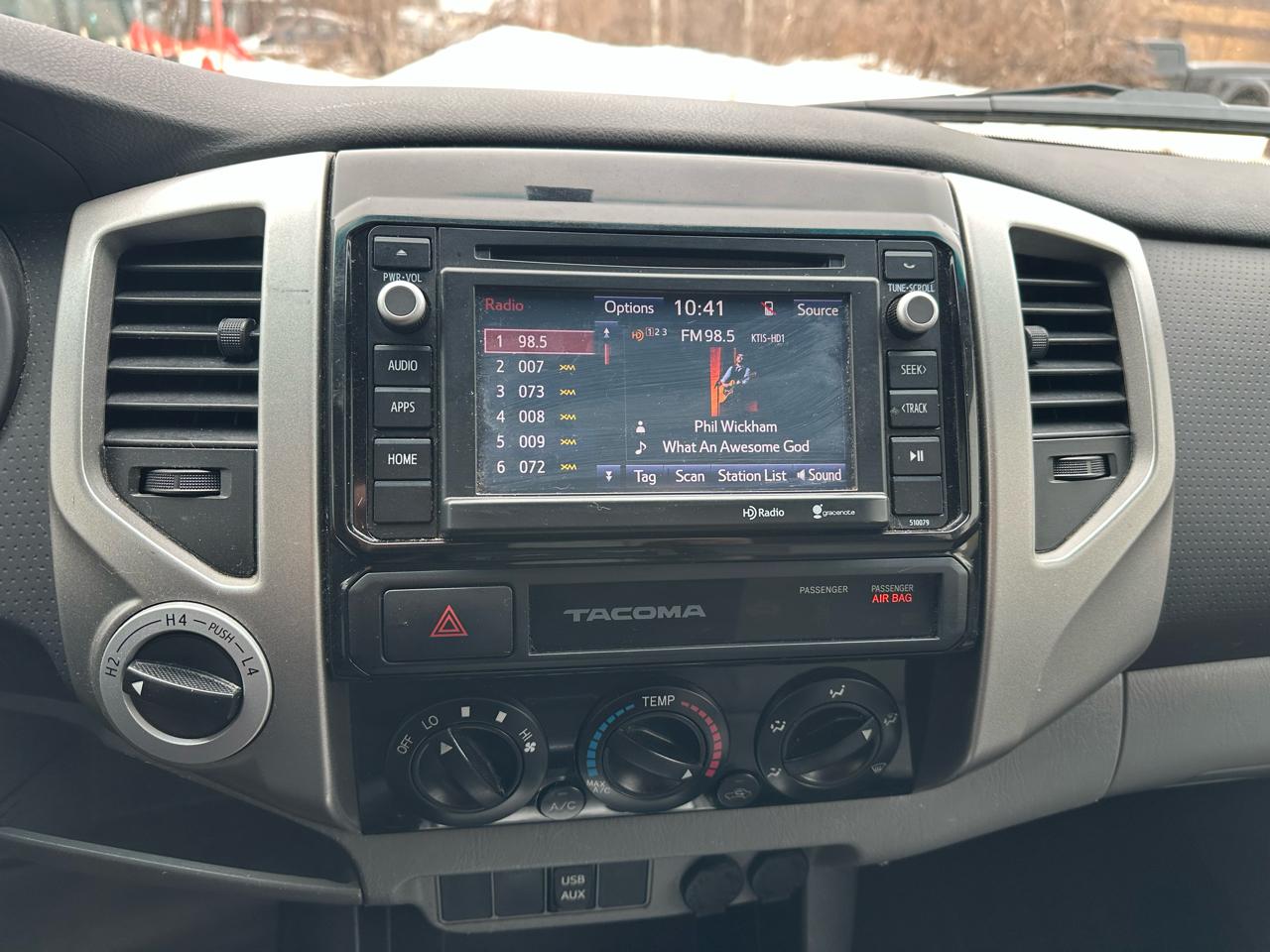 Toyota Tacoma Access Cab V6 5AT 4WD 2015