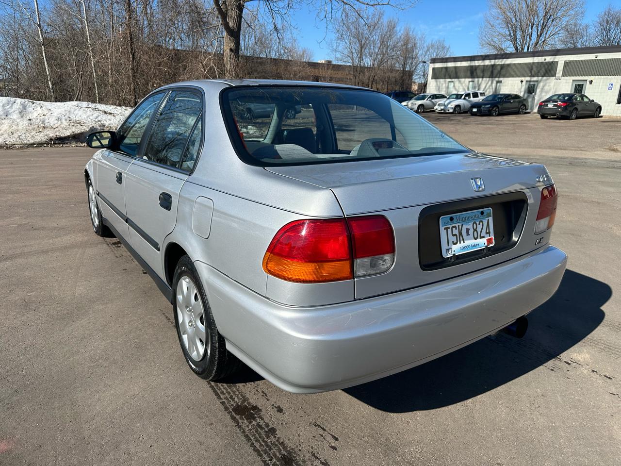 Honda Civic LX sedan 1998