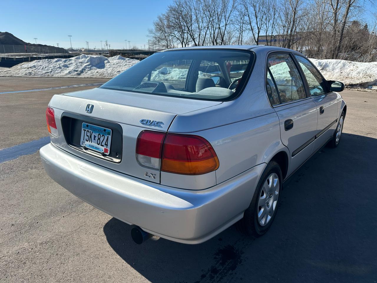 Honda Civic LX sedan 1998