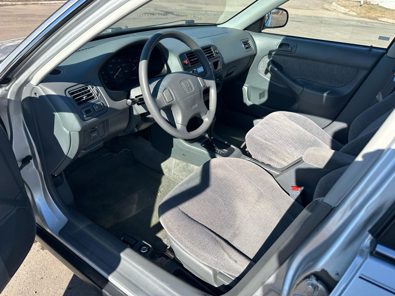 Honda Civic LX sedan 1998