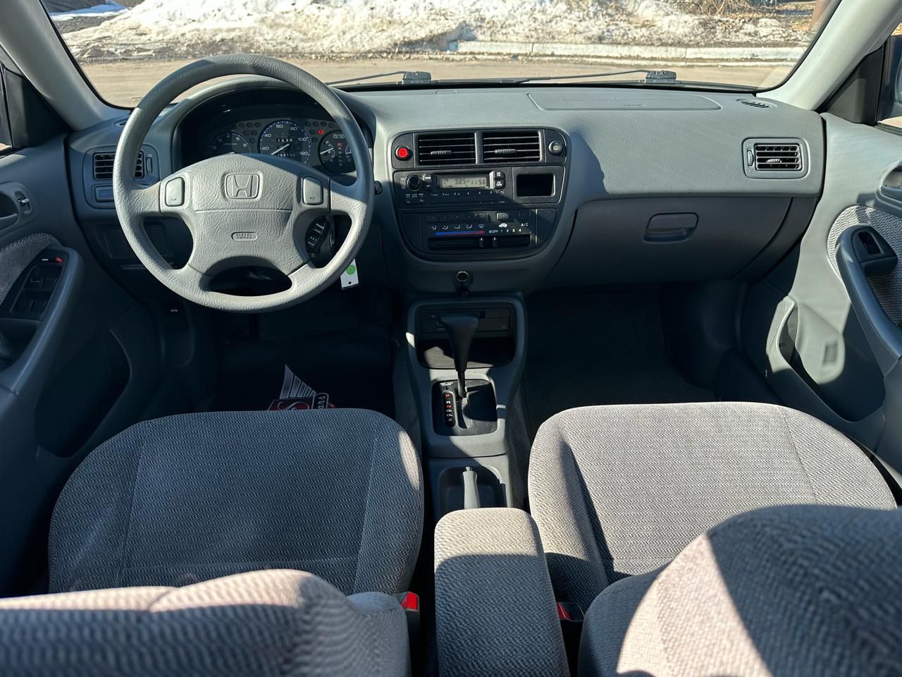 Honda Civic LX sedan 1998