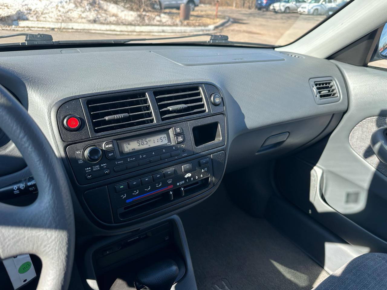 Honda Civic LX sedan 1998