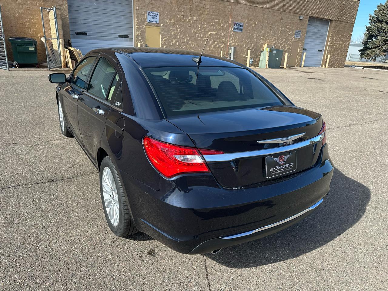 Chrysler 200 Limited 2012