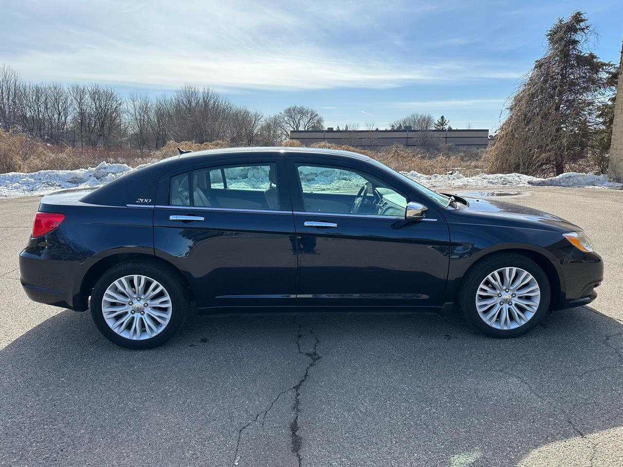 Chrysler 200 Limited 2012