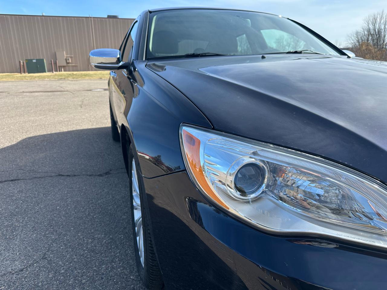 Chrysler 200 Limited 2012