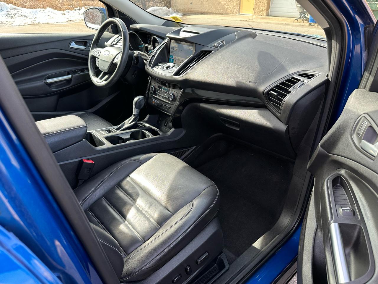 Ford Escape Titanium AWD 2017