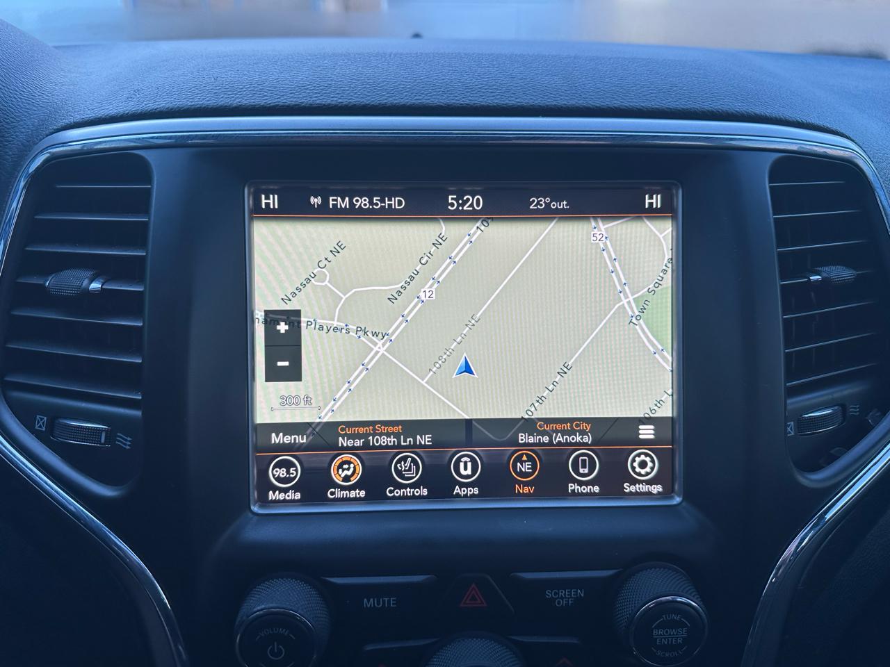 Jeep Grand Cherokee  2018