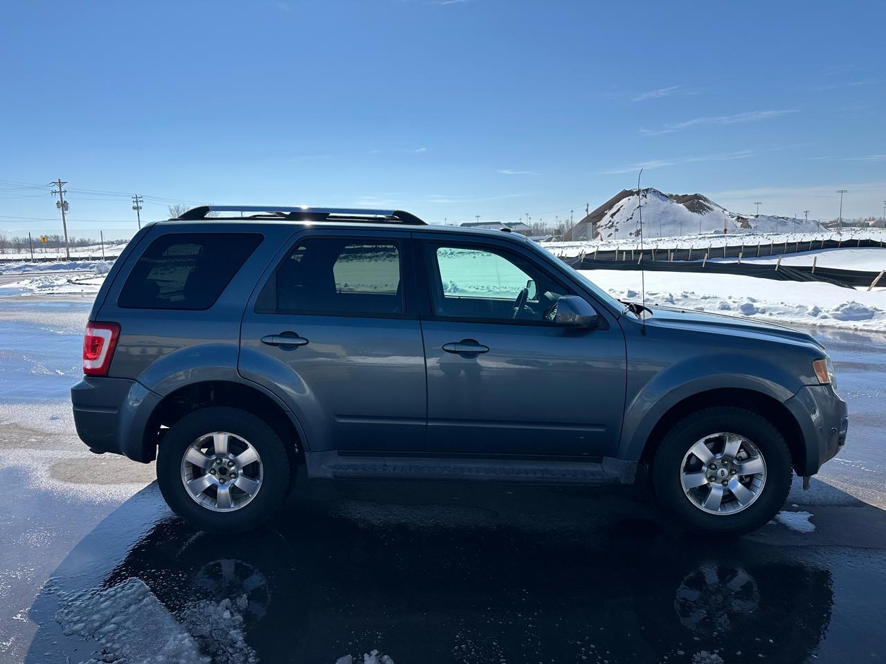 Ford Escape Limited 4WD 2011