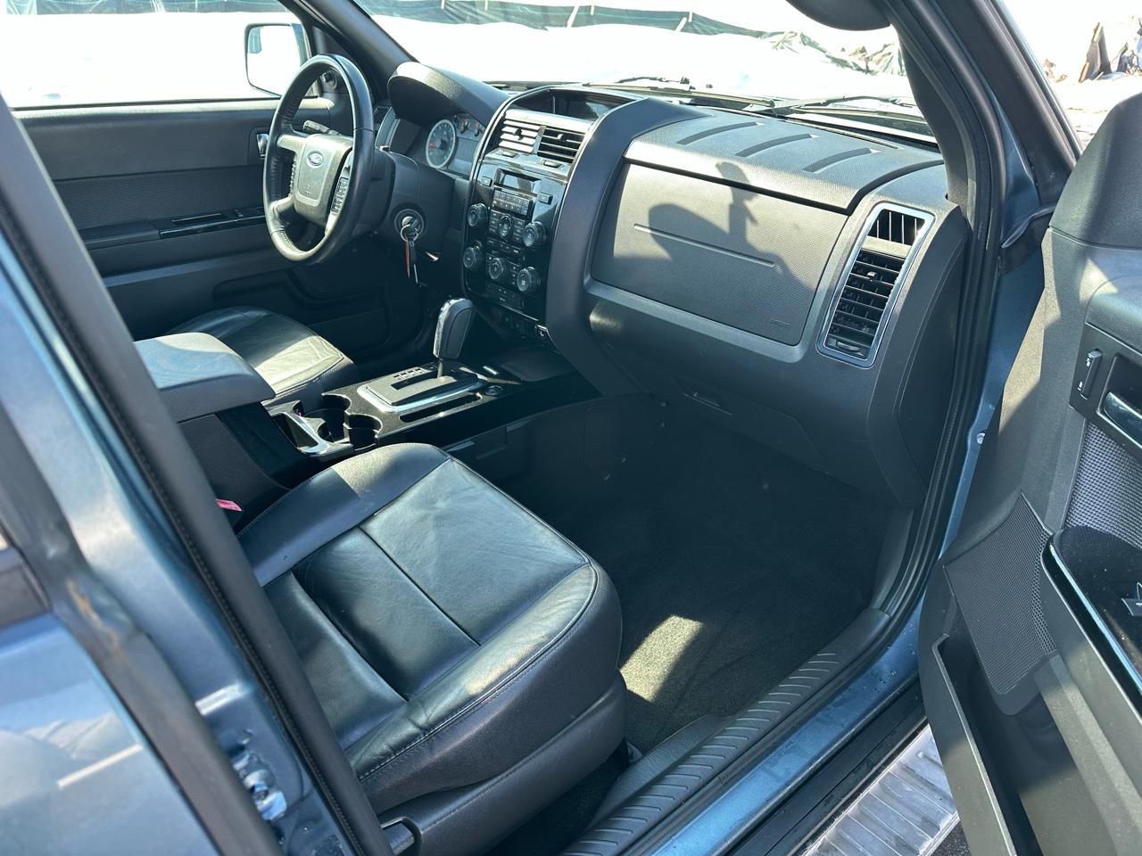 Ford Escape Limited 4WD 2011