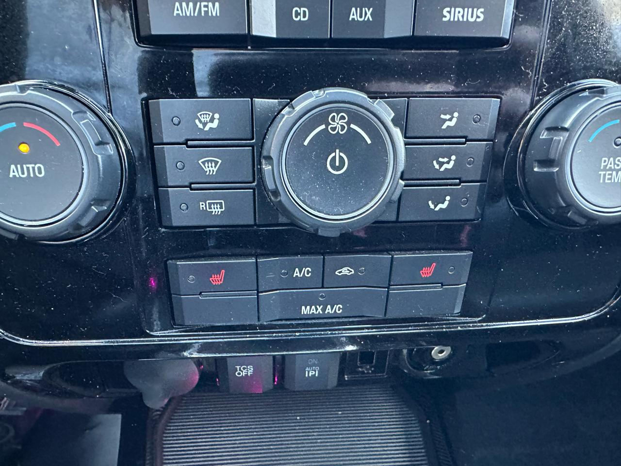 Ford Escape Limited 4WD 2011