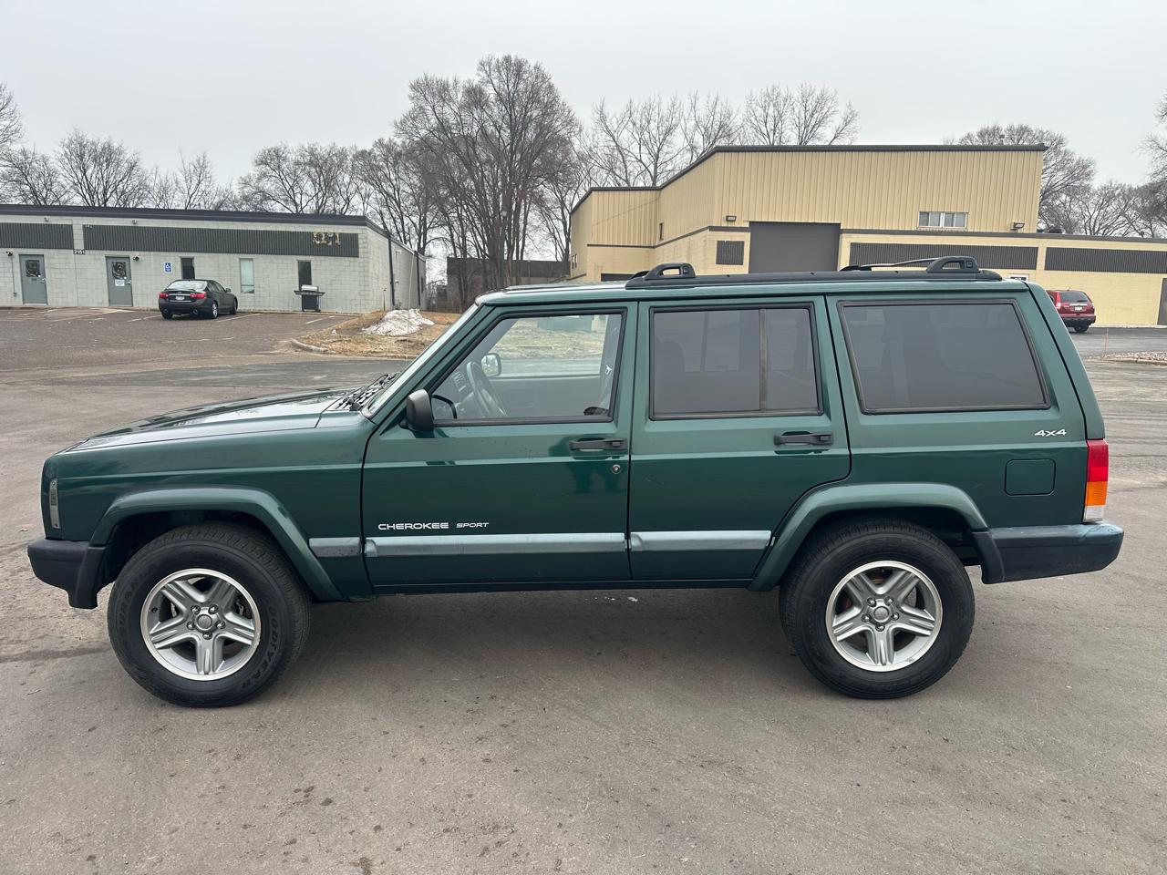 Jeep Cherokee Sport 4WD 2000