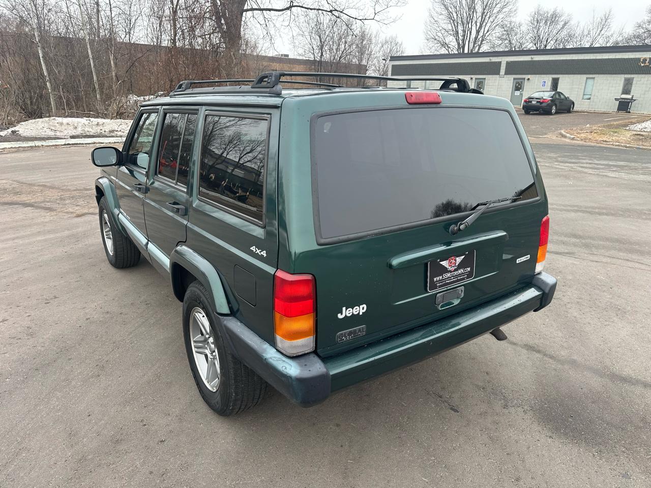 Jeep Cherokee Sport 4WD 2000