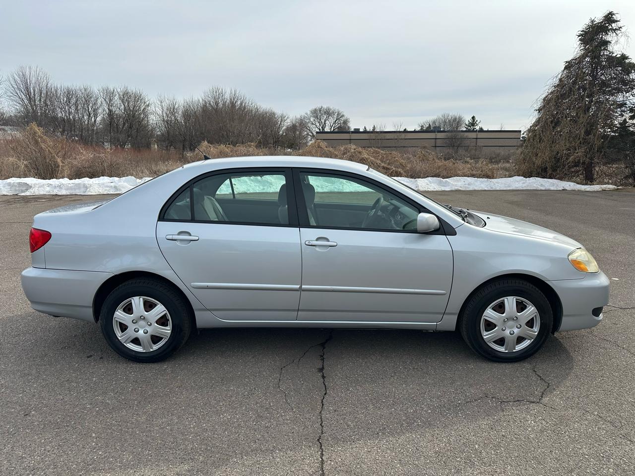 Toyota Corolla CE 2006
