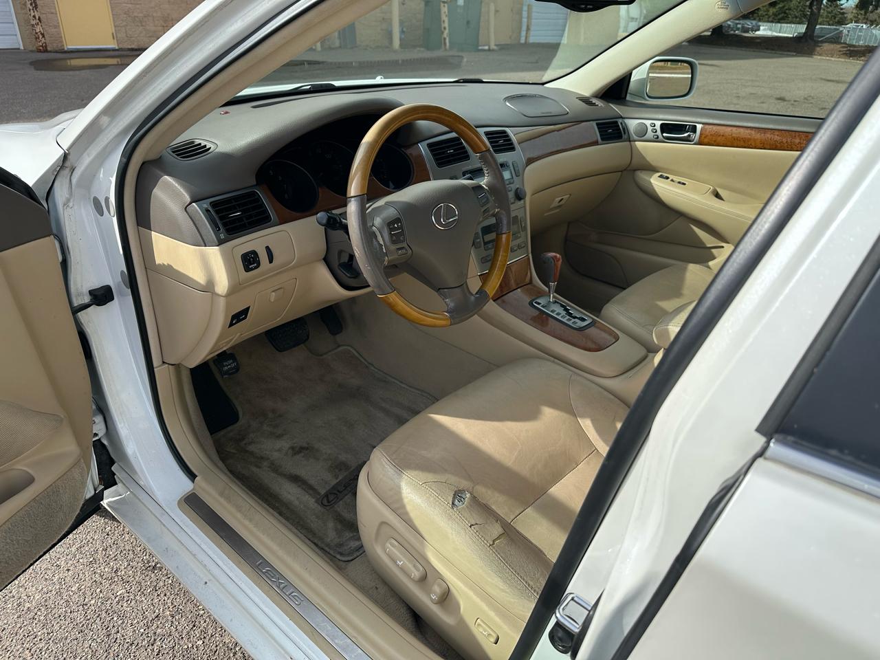 Lexus ES 330 Sedan 2005