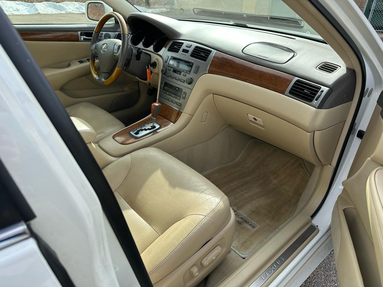 Lexus ES 330 Sedan 2005