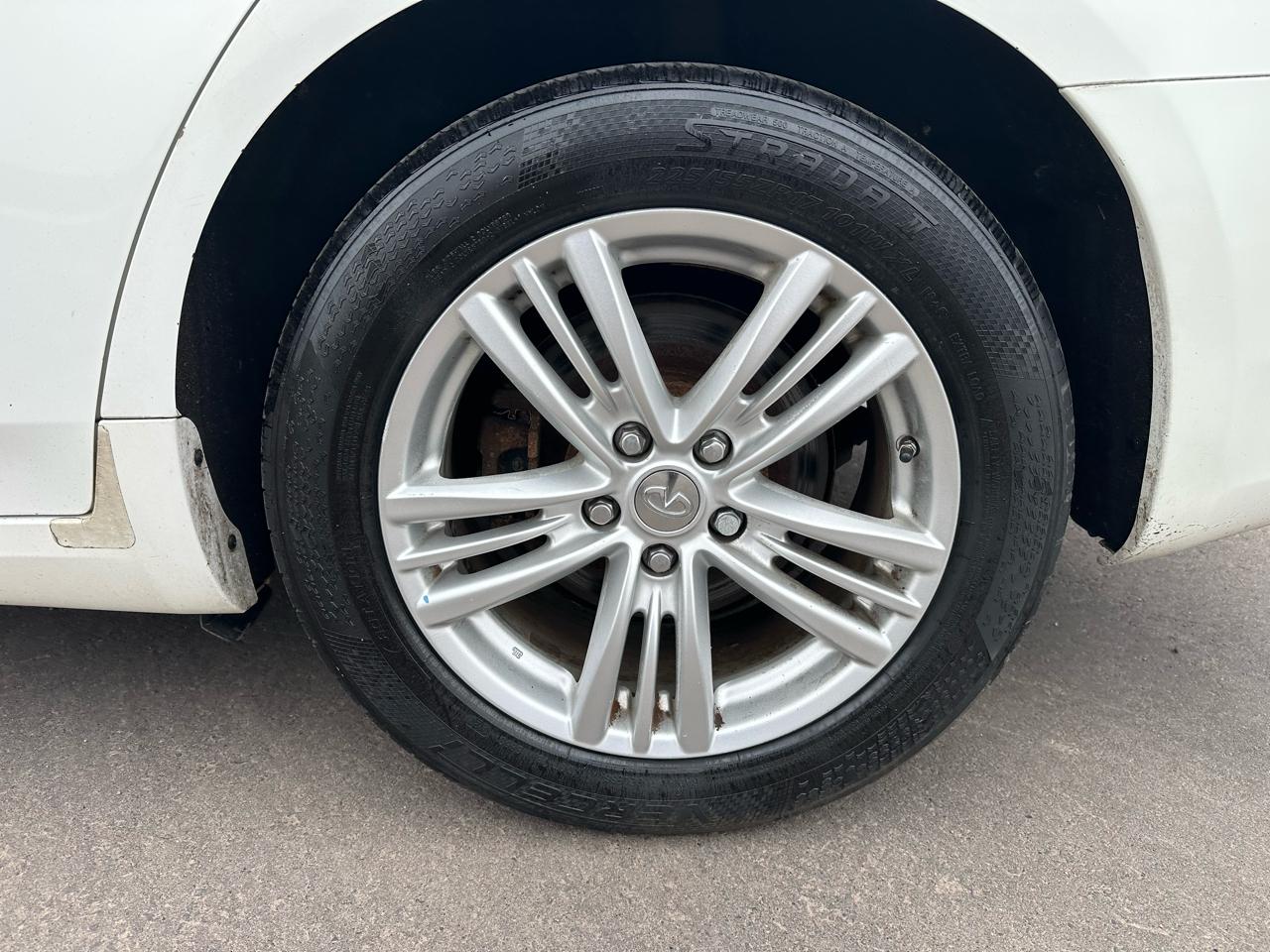 Infiniti G Sedan 37x AWD 2013