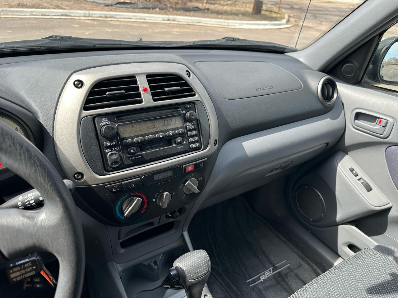 Toyota RAV4 4WD 2002