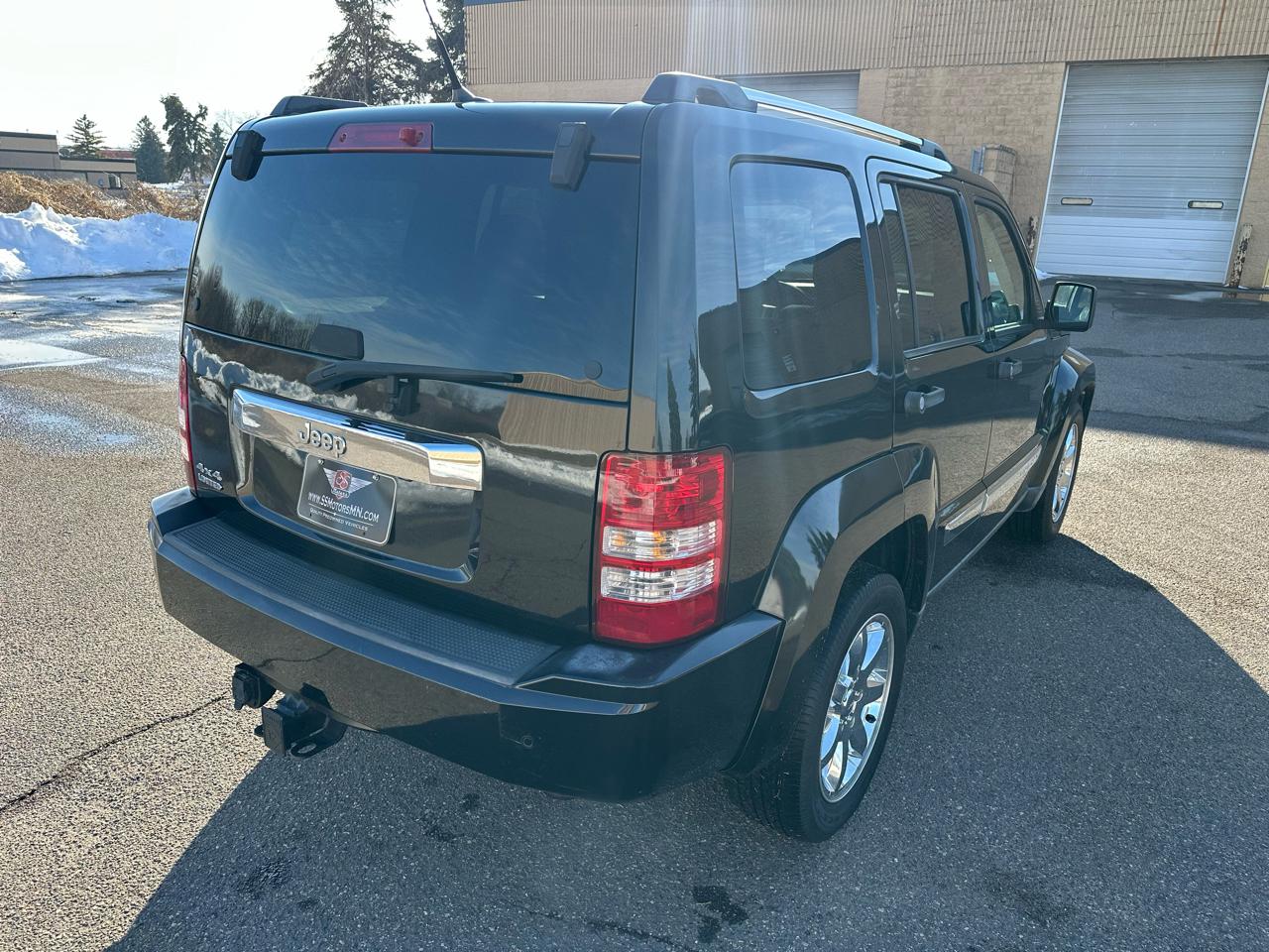 Jeep Liberty Limited 4WD 2011