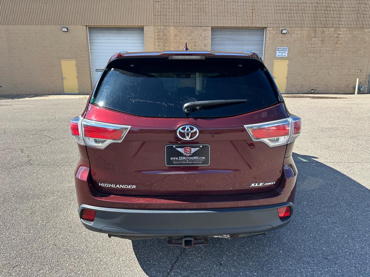 Toyota Highlander XLE AWD V6 2014