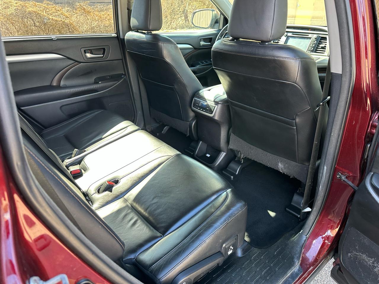 Toyota Highlander XLE AWD V6 2014