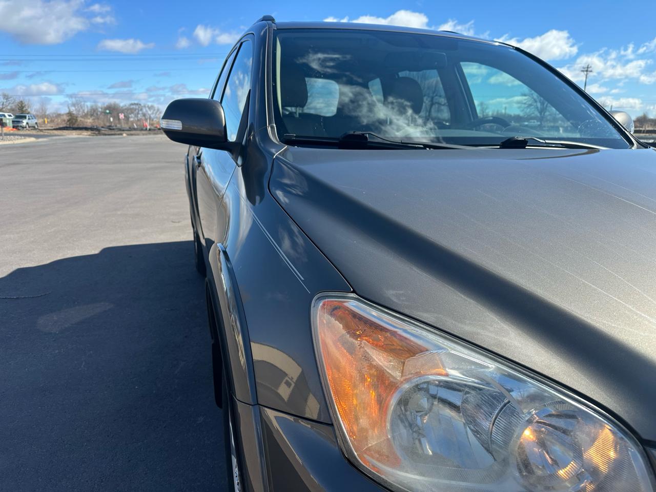 Toyota RAV4 Limited V6 4WD 2012