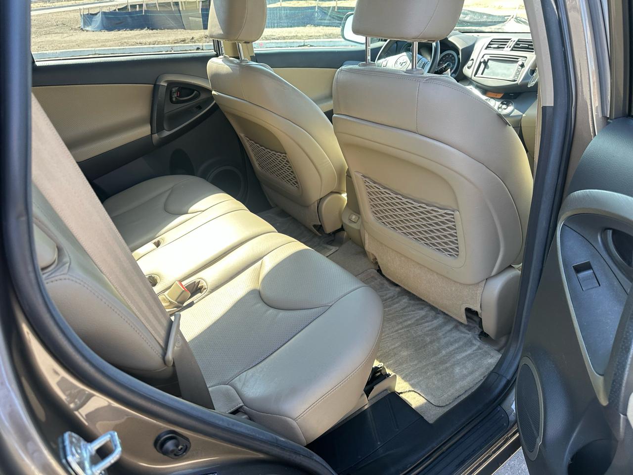 Toyota RAV4 Limited V6 4WD 2012