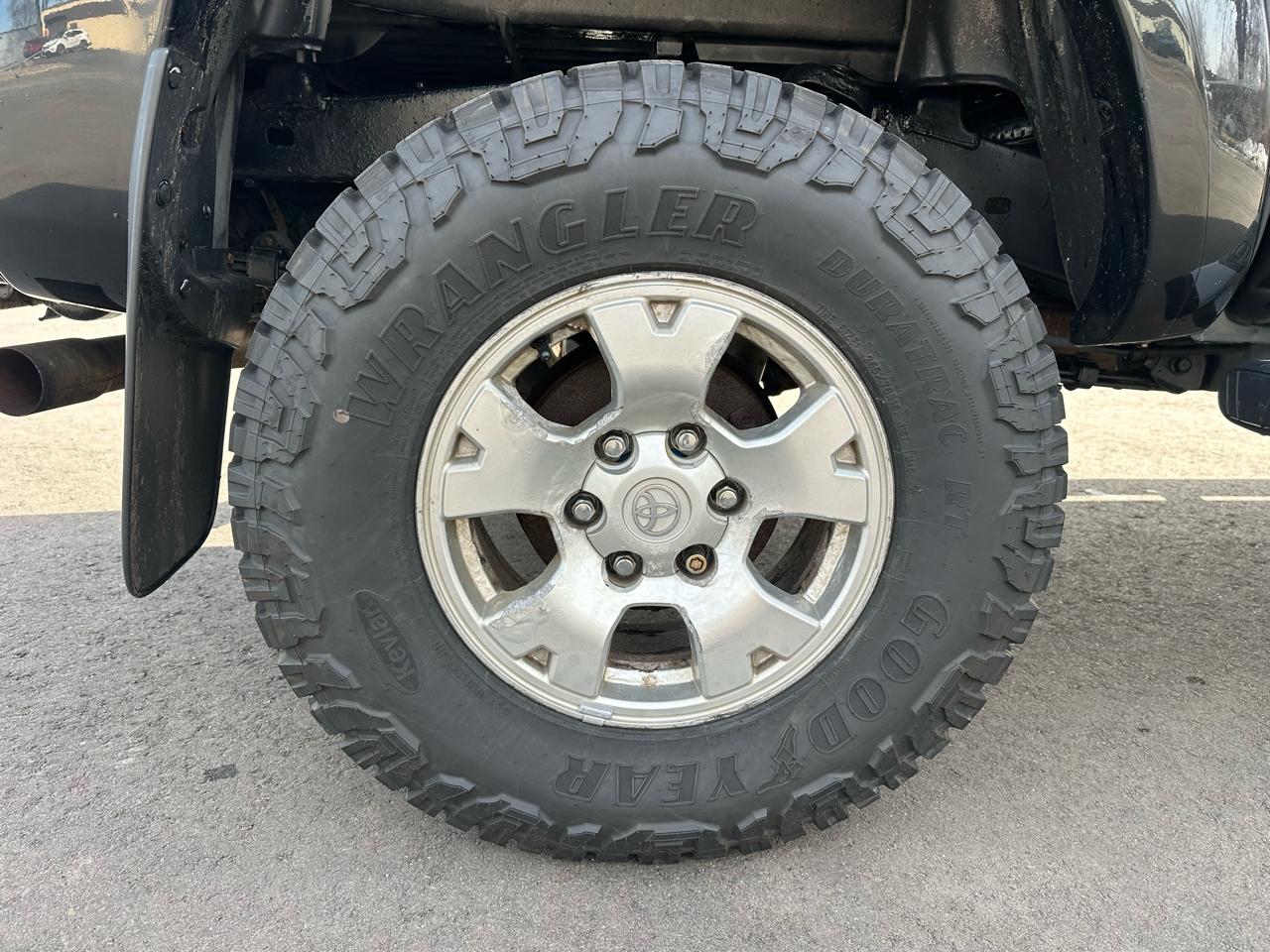 Toyota Tacoma Double Cab V6 4WD 2007