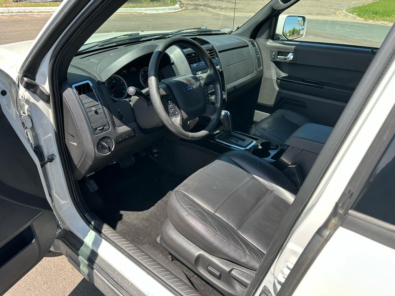 Ford Escape Limited 4WD 2011