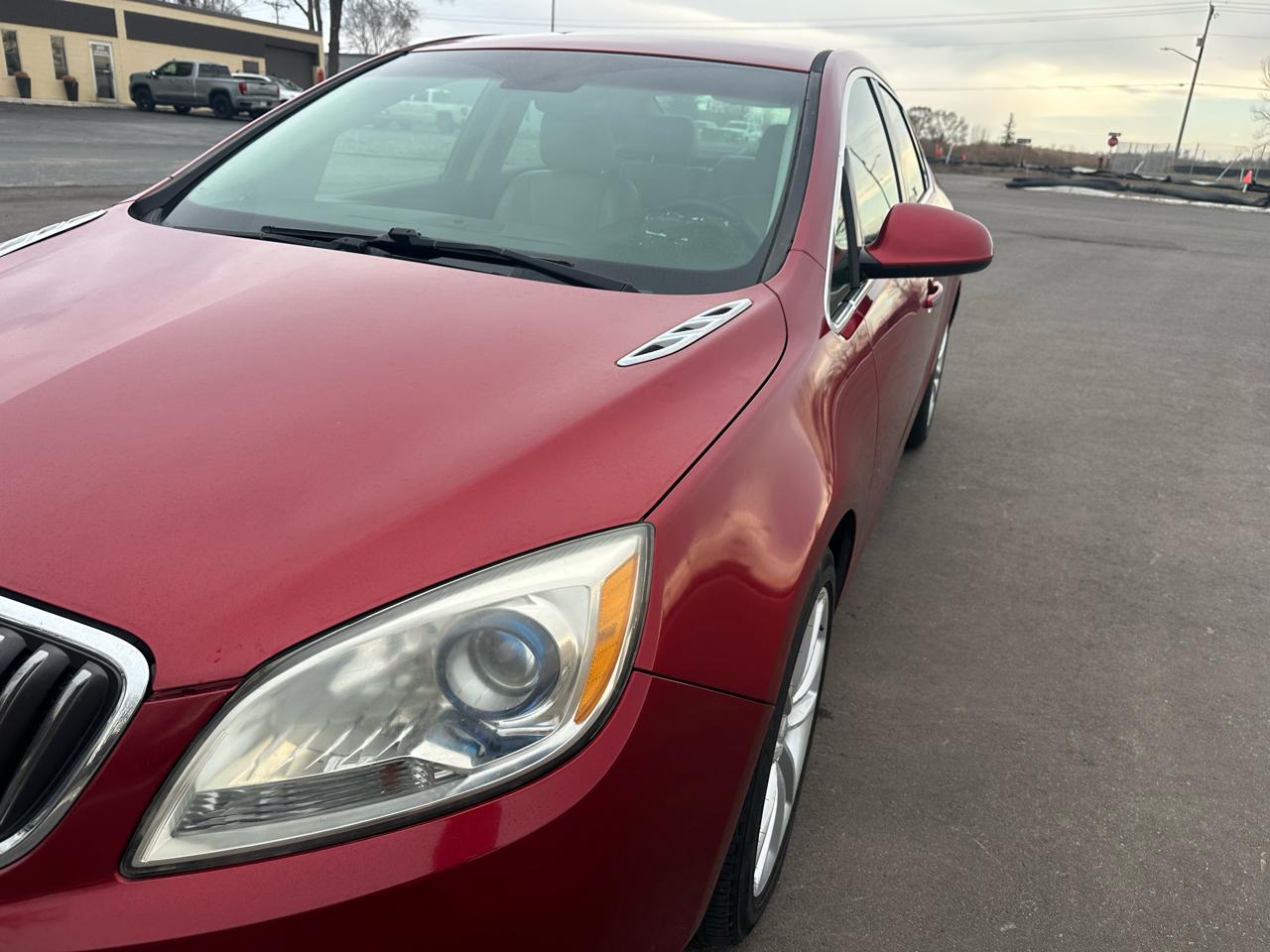 Buick Verano Leather 2012