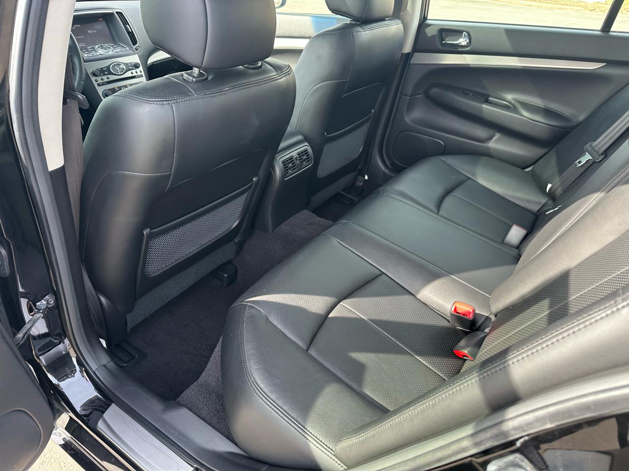 Infiniti G Sedan 37x AWD 2013