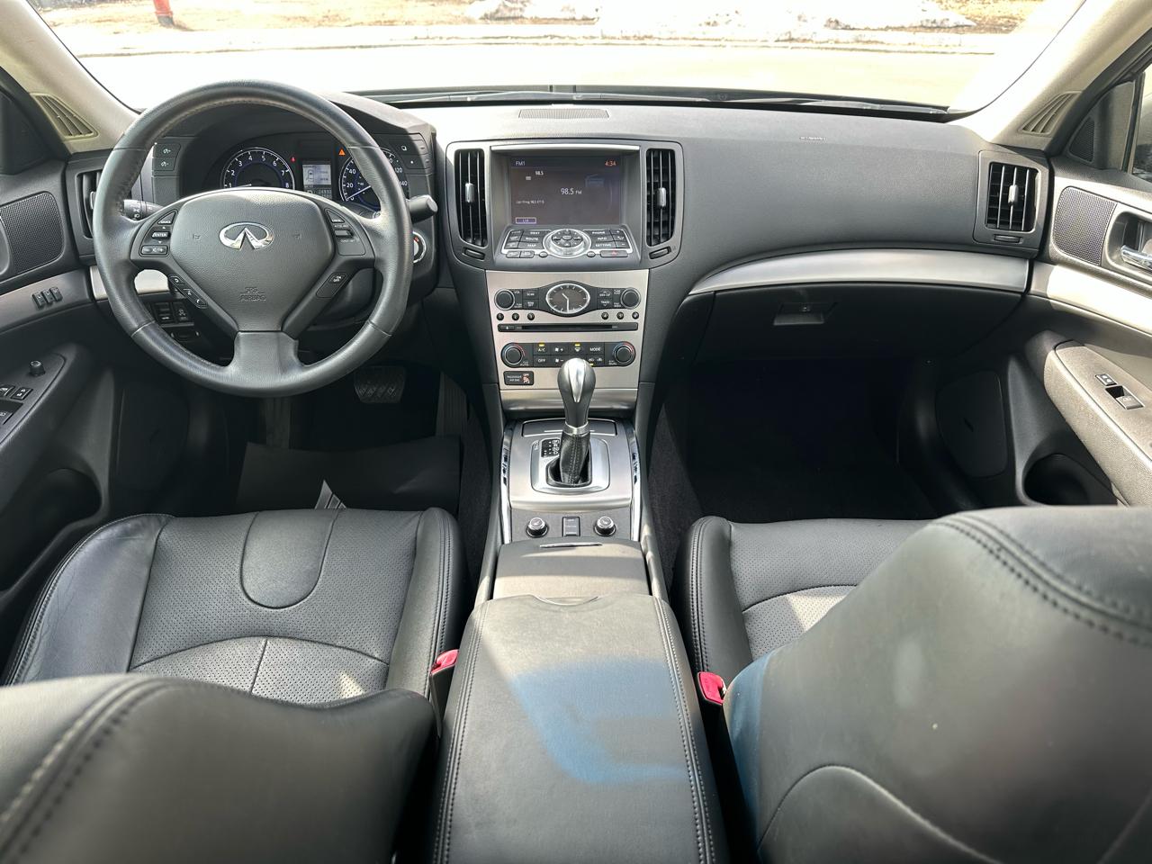 Infiniti G Sedan 37x AWD 2013