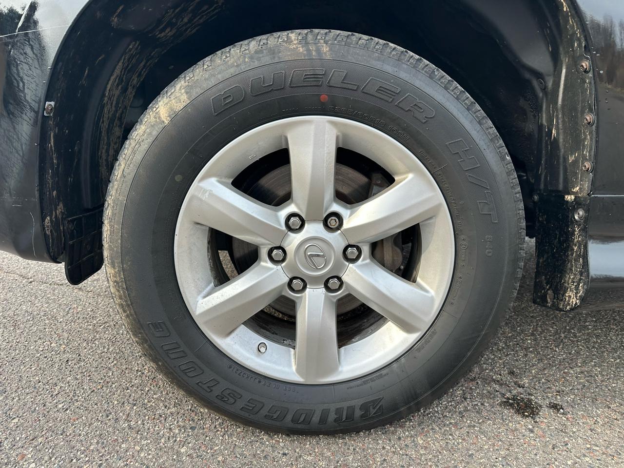 Lexus GX 460 Sport Utility 2011