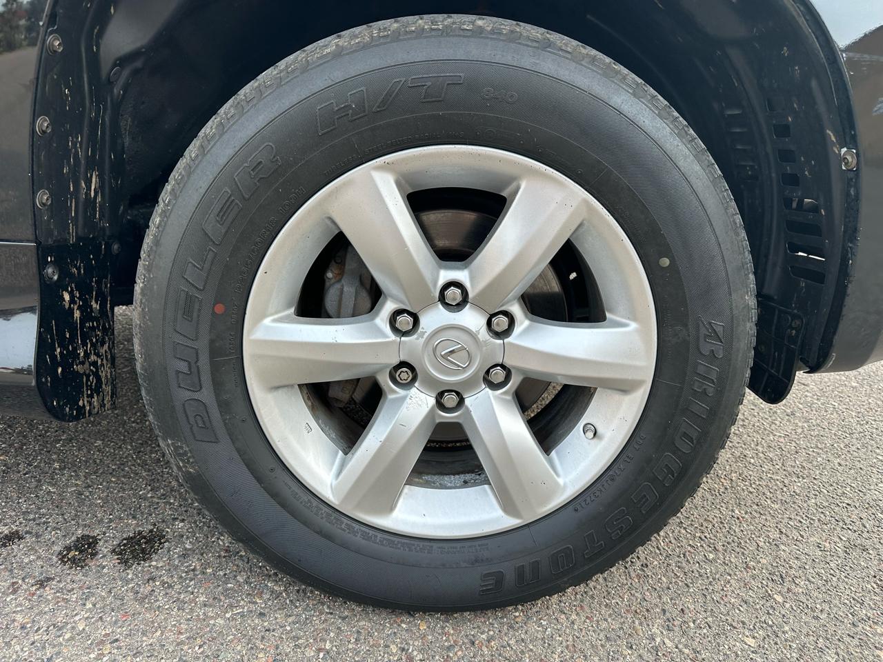 Lexus GX 460 Sport Utility 2011