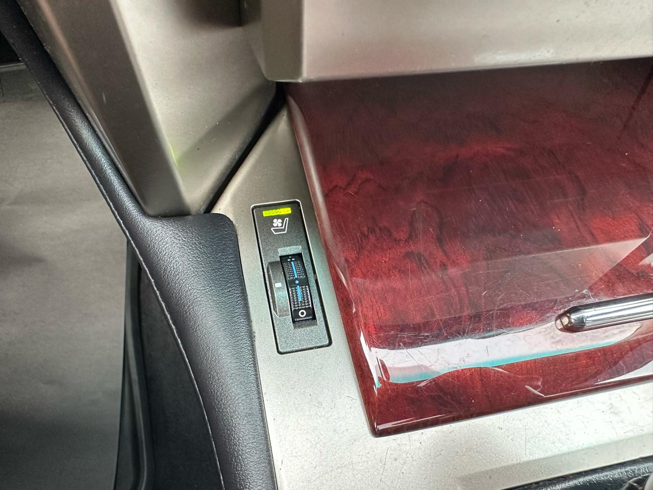 Lexus GX 460 Sport Utility 2011