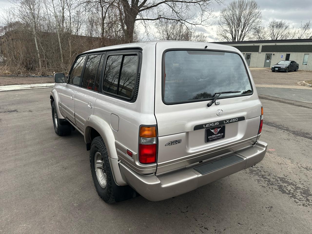 Lexus LX 450 Base 1996