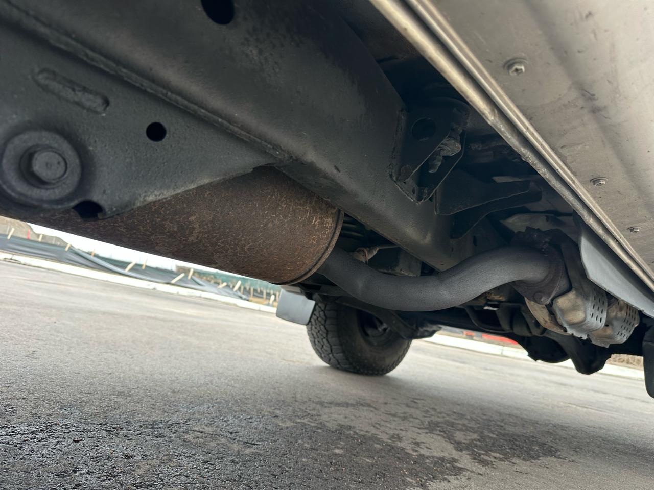 Lexus LX 450 Base 1996