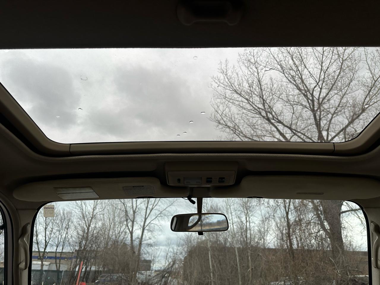 Lexus LX 450 Base 1996