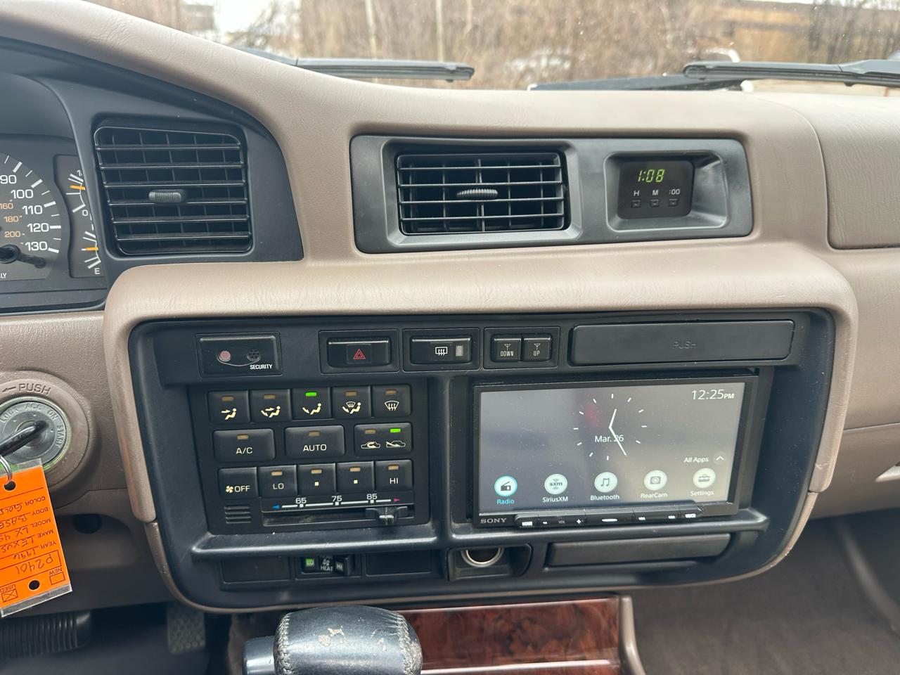 Lexus LX 450 Base 1996