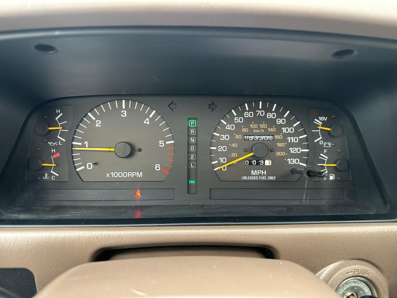 Lexus LX 450 Base 1996