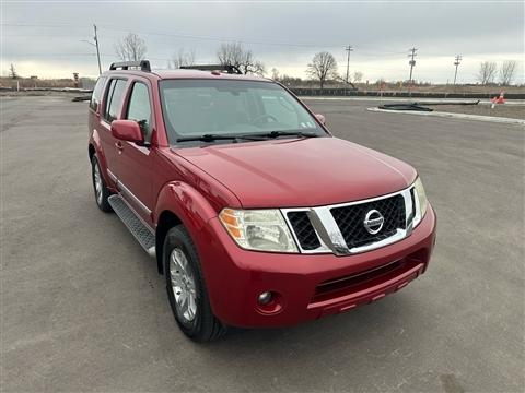 2011 Nissan Pathfinder Silver Edition 4WD
