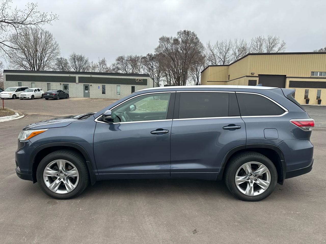 Toyota Highlander Hybrid Limited AWD 2015