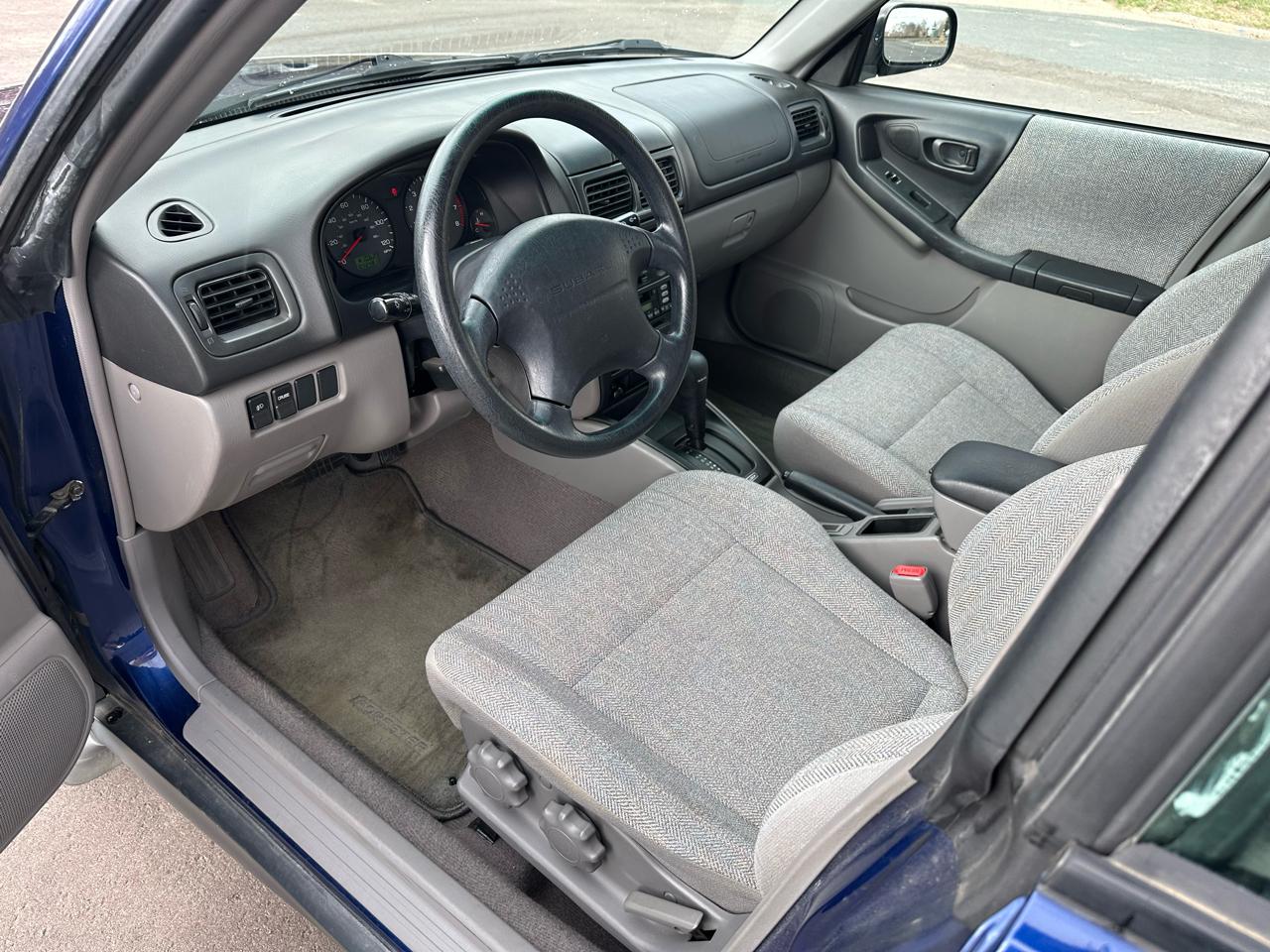 Subaru Forester L 2001