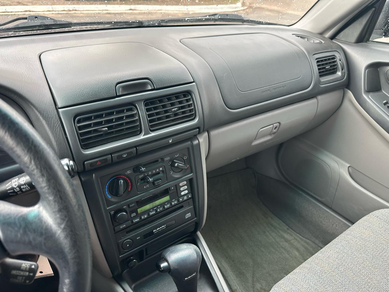 Subaru Forester L 2001