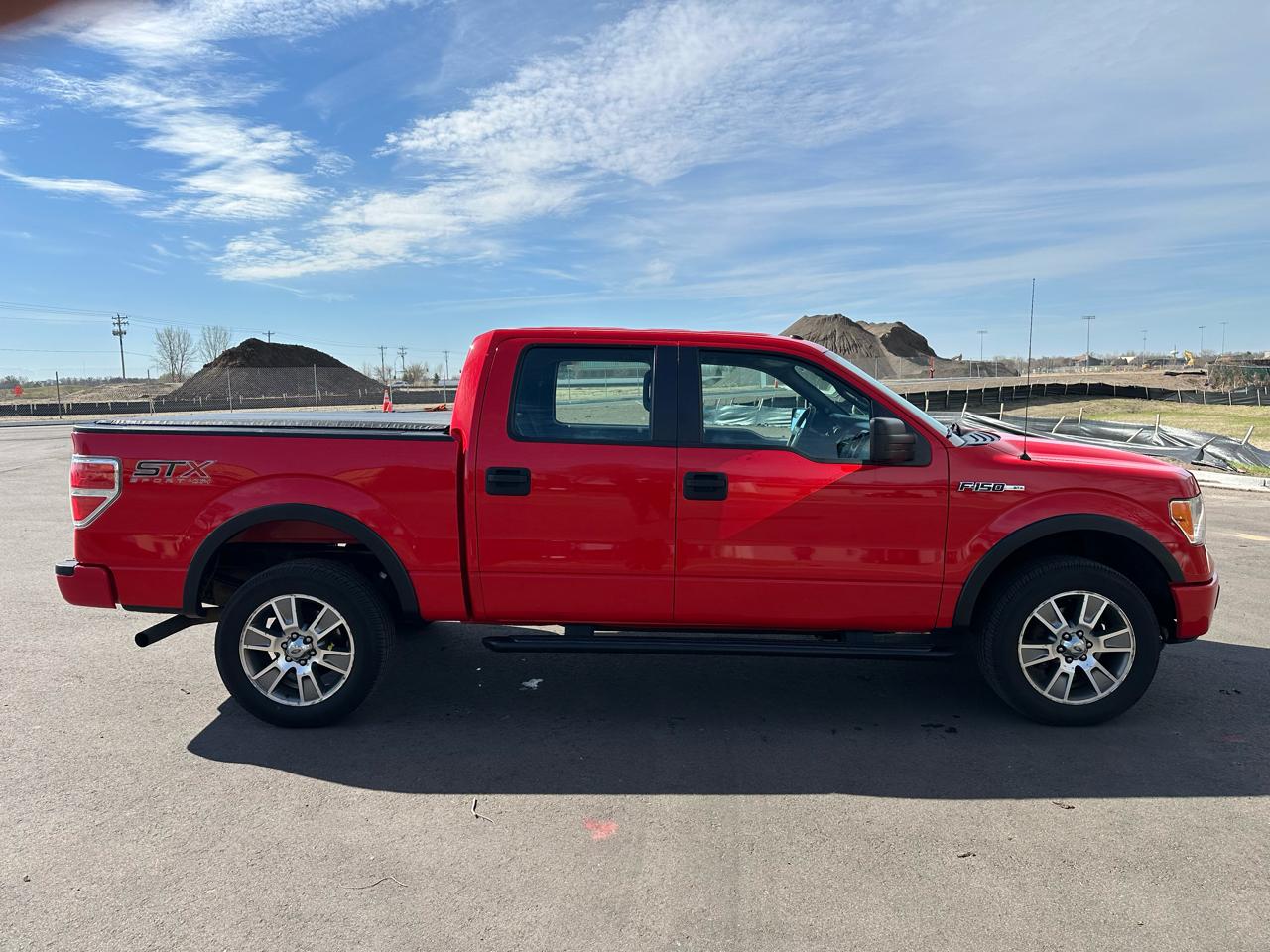 Ford F-150 STX SuperCrew 4WD 2014