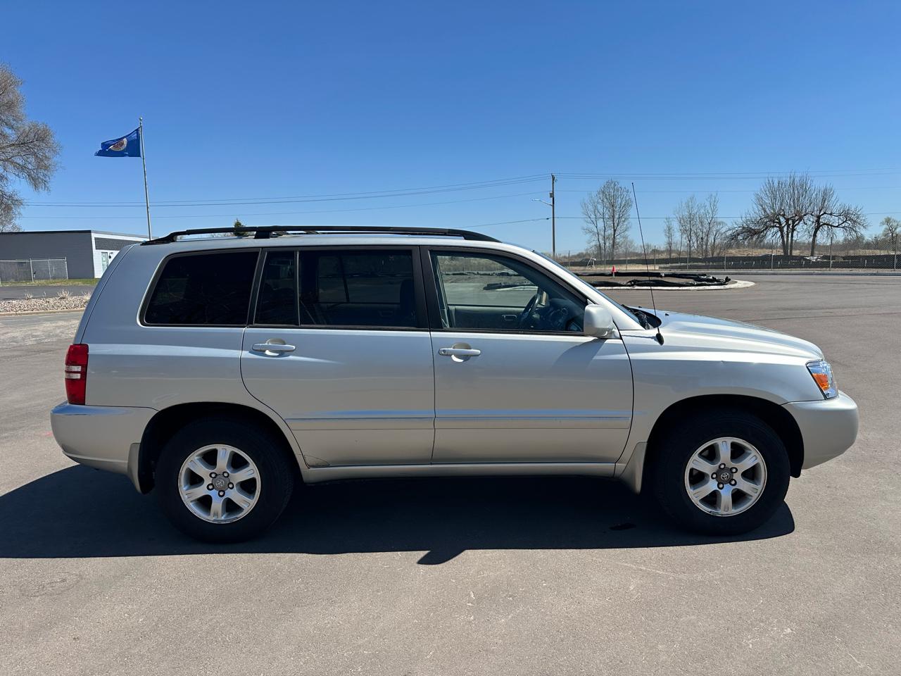 Toyota Highlander Limited V6 4WD 2003