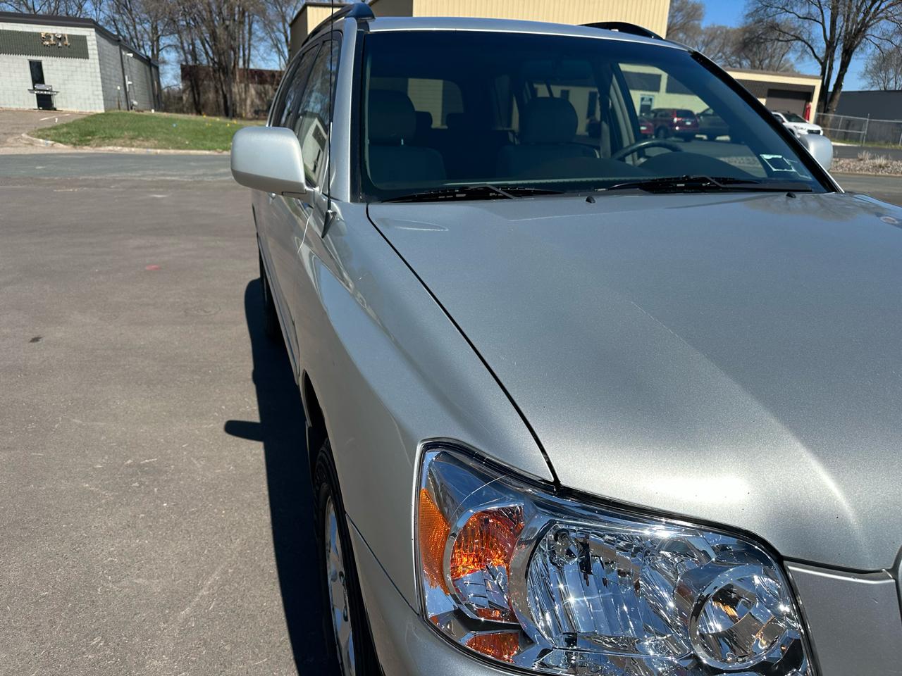 Toyota Highlander Limited V6 4WD 2003