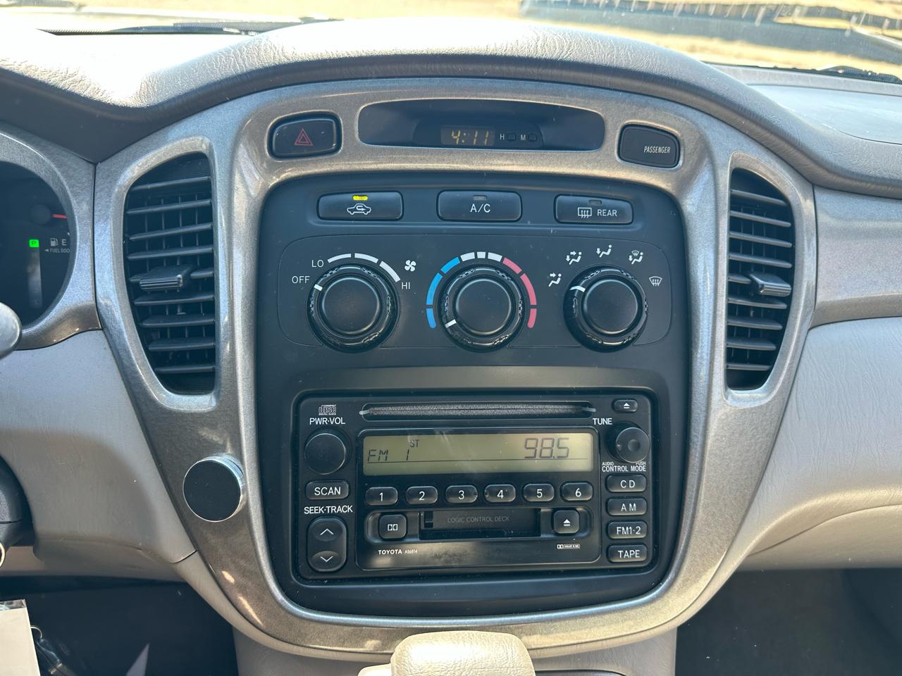 Toyota Highlander Limited V6 4WD 2003