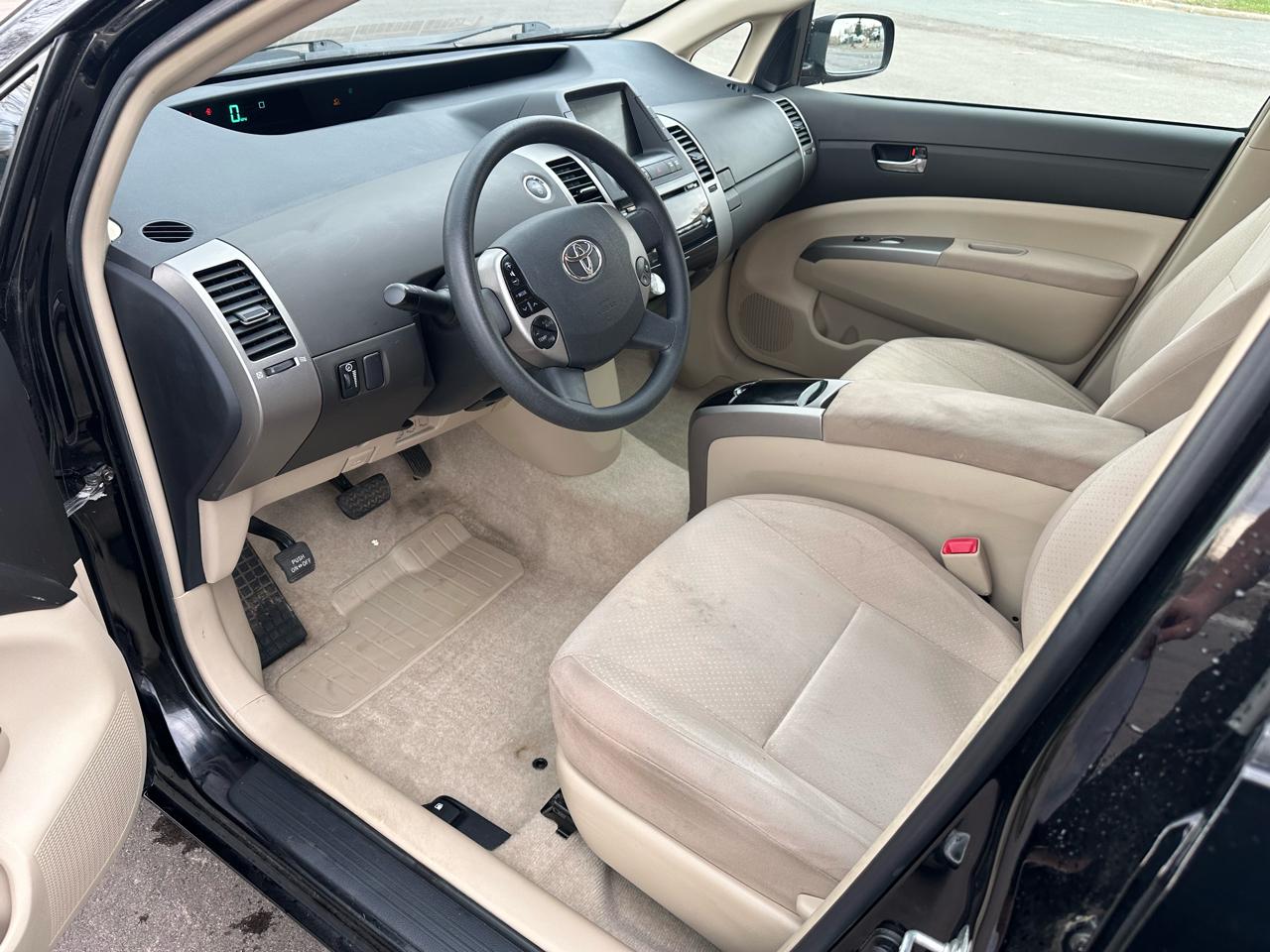 Toyota Prius 4-Door Liftback 2004