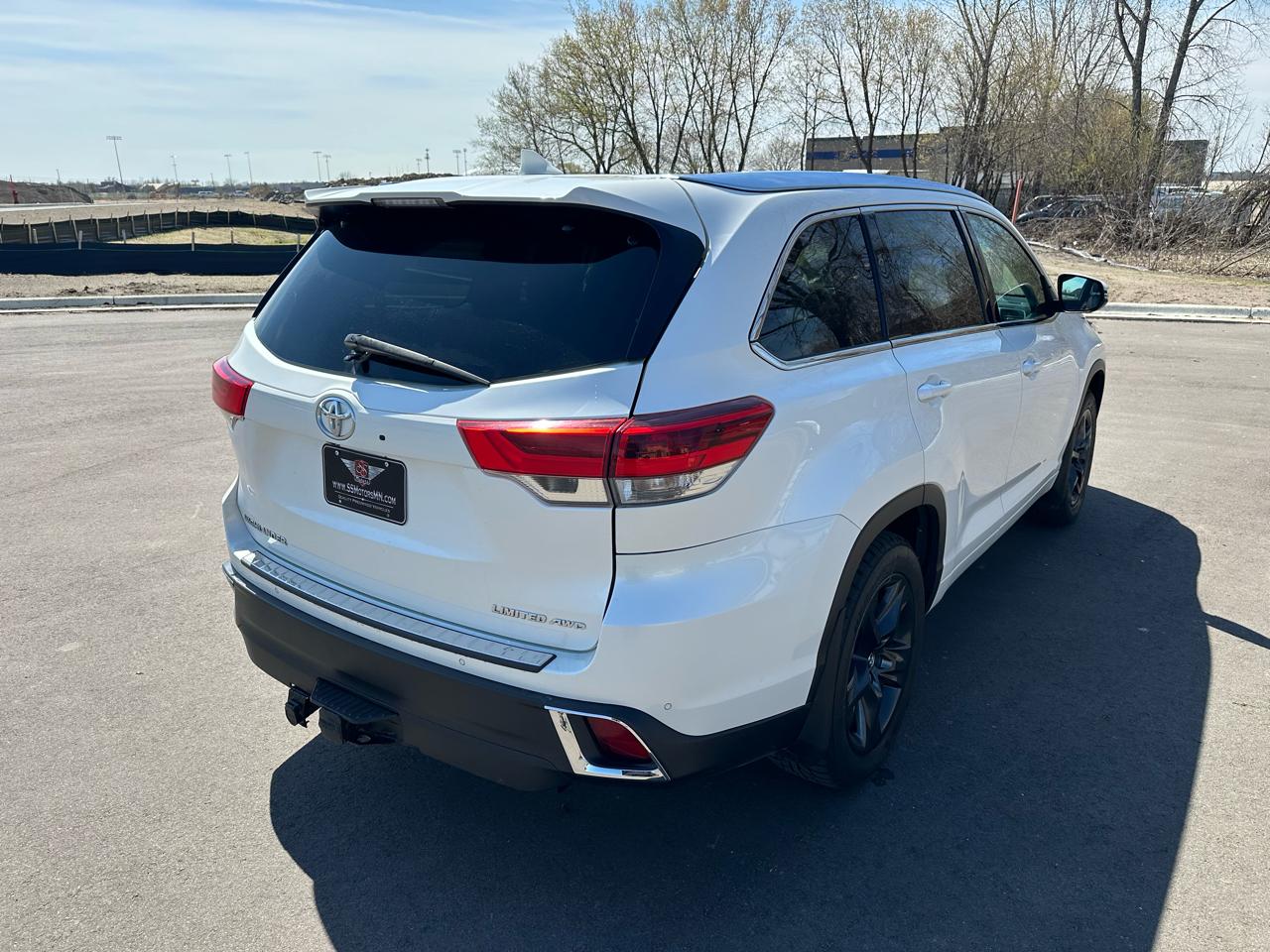 Toyota Highlander Limited AWD V6 2017